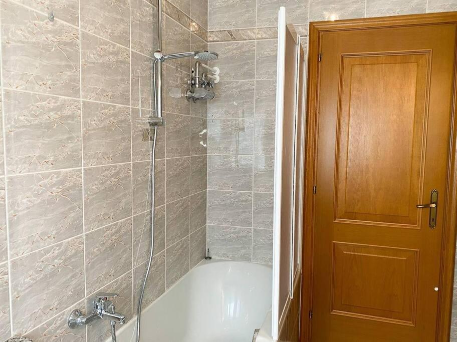 Bernina Views-Tirano Apartment Exterior photo